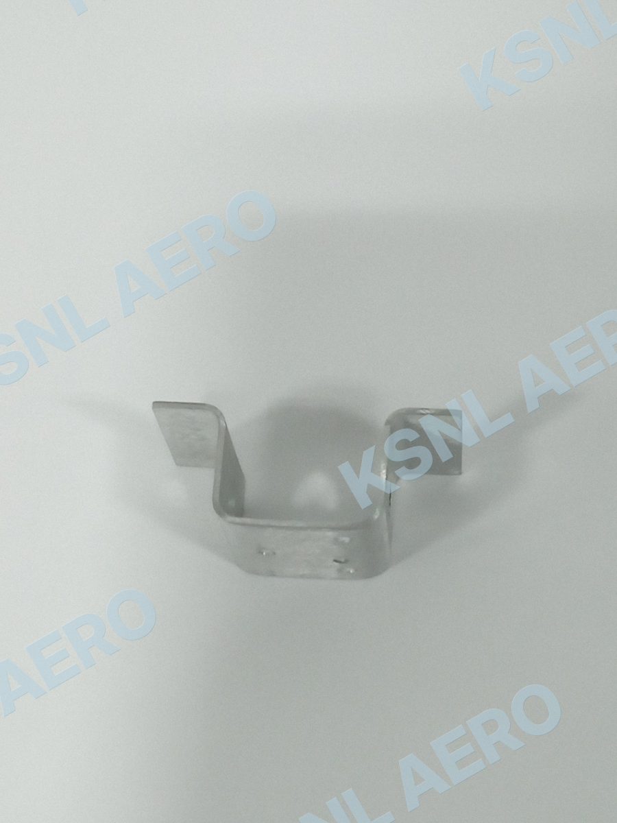 0517018-8 Bracket